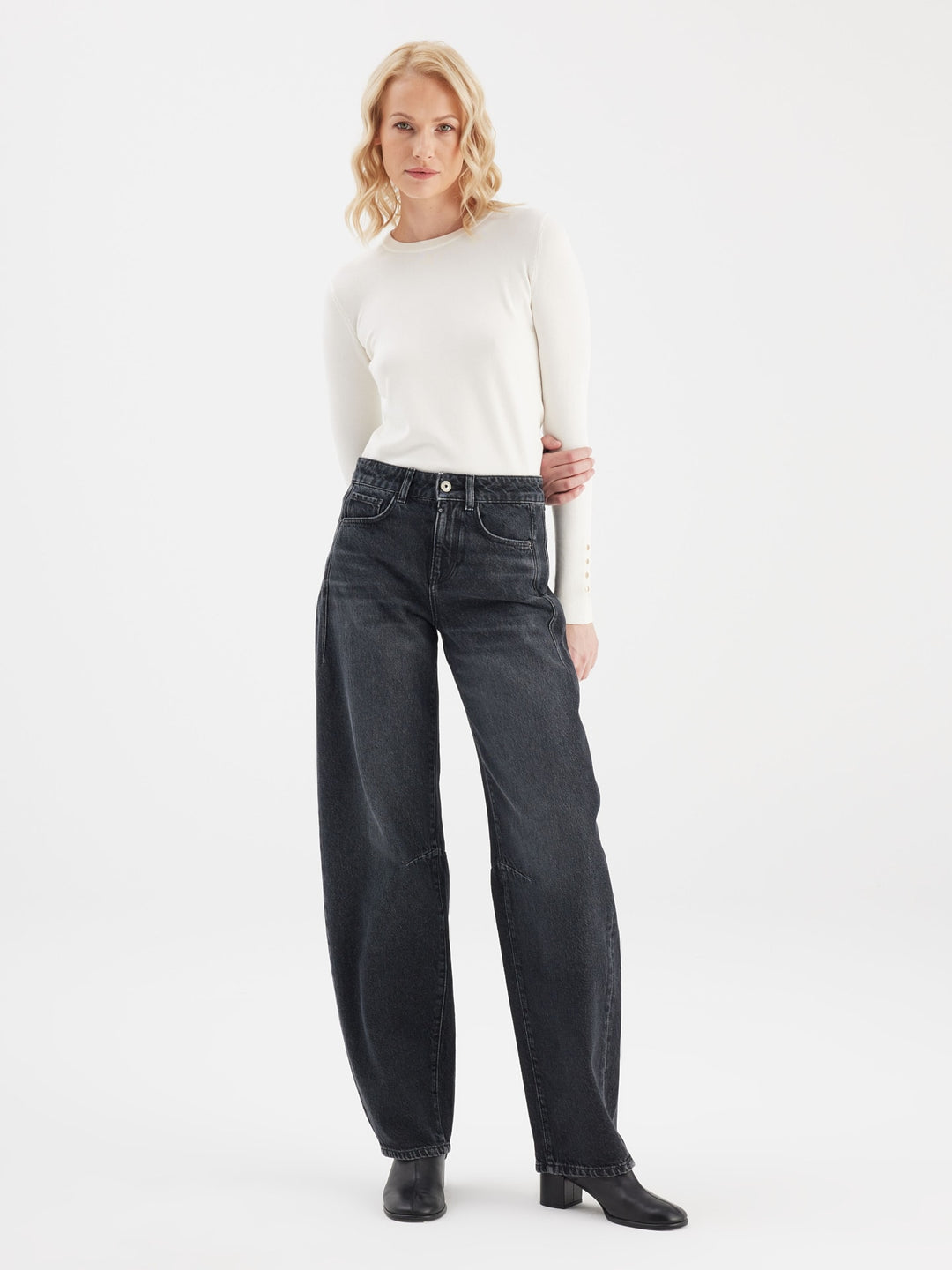 COJ - Clara - Balloon Fit Jeans - Black Vintage