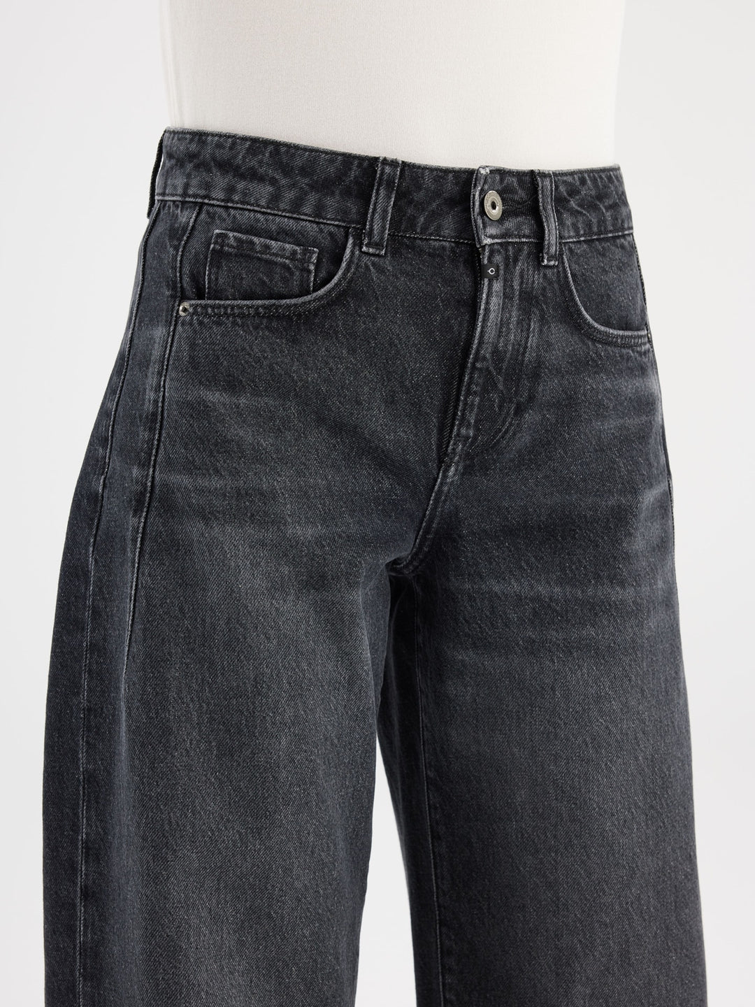 COJ - Clara - Balloon Fit Jeans - Black Vintage