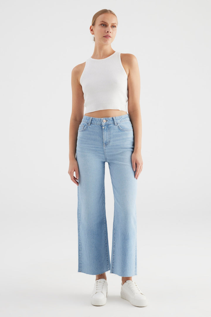 COJ - Aura - Wide Leg Jeans - Light Blue