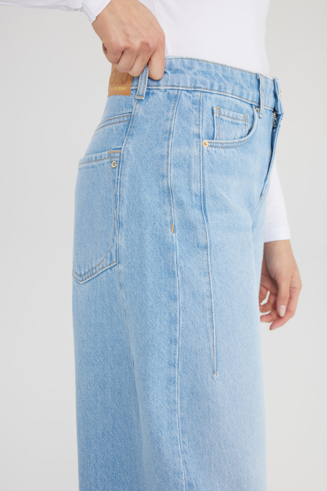 COJ - Clara - Balloon Fit Jeans - Light Blue