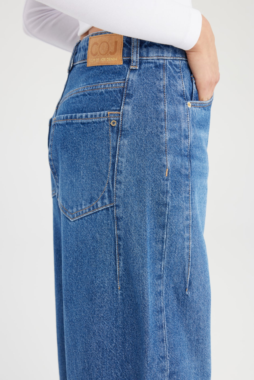 COJ - Clara - Balloon Fit Jeans - Medium Blue